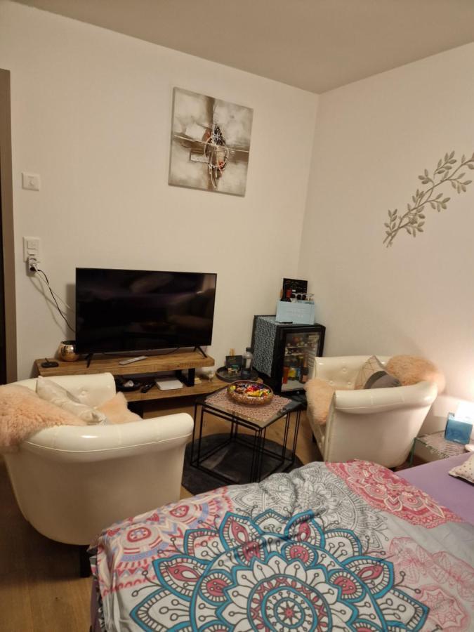 Chambre aux bord de l'Areuse Extérieur photo